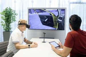 Land Rover showrooms with augmented reality headsets - Retail Innovation